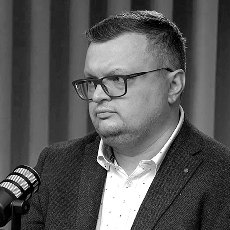 Антон Меркулов